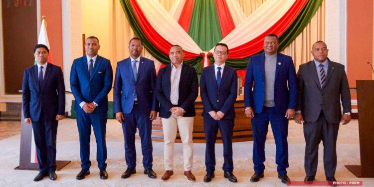 TECHNOLOGIE – Deux sociétés chinoises appuient Madagascar pour développer son programme satellitaire