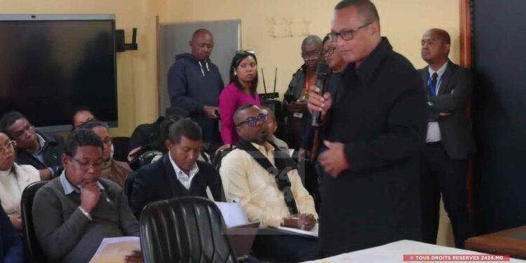 PARLEMENT – La commission d&rsquo;enquête parlementaire auditionne les dirigeants de la Jirama à Tsimbazaza