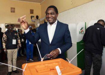 ELECTIONS – La Commission électorale zambienne annonce la réélection de Hakainde Hichilema pour un deuxième mandat